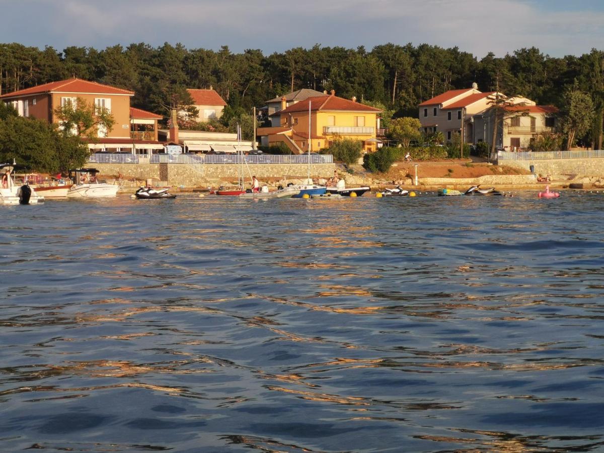 Apartments Dajana Silo Екстер'єр фото