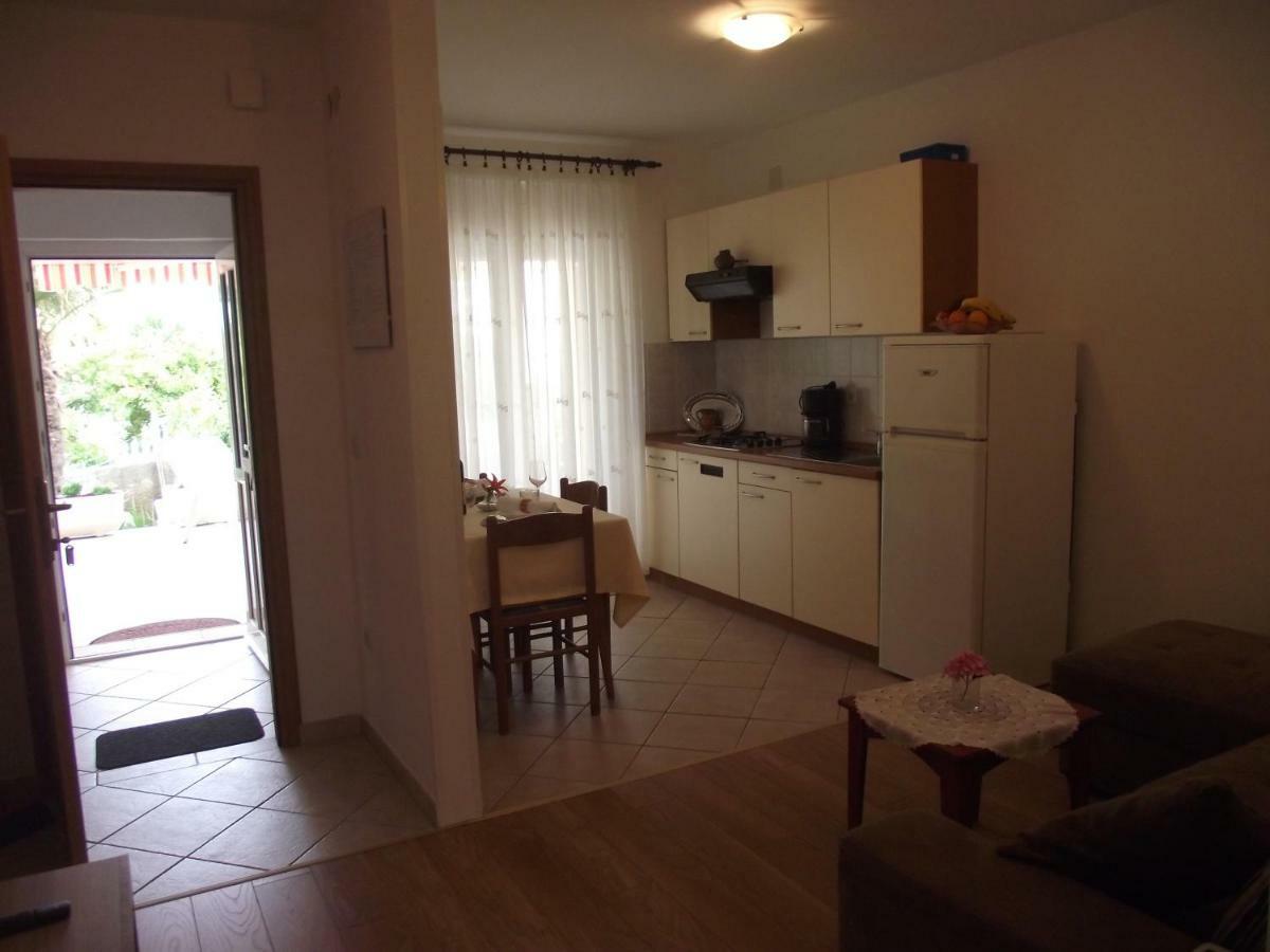 Apartments Dajana Silo Екстер'єр фото